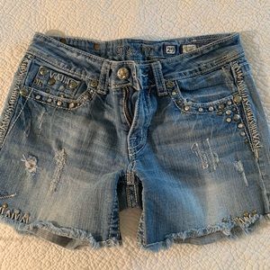 MISS ME, Sz 29, Shorts